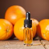 Orangenöl: Anwendung und Wirkung des fruchtigen Beautyelixirs