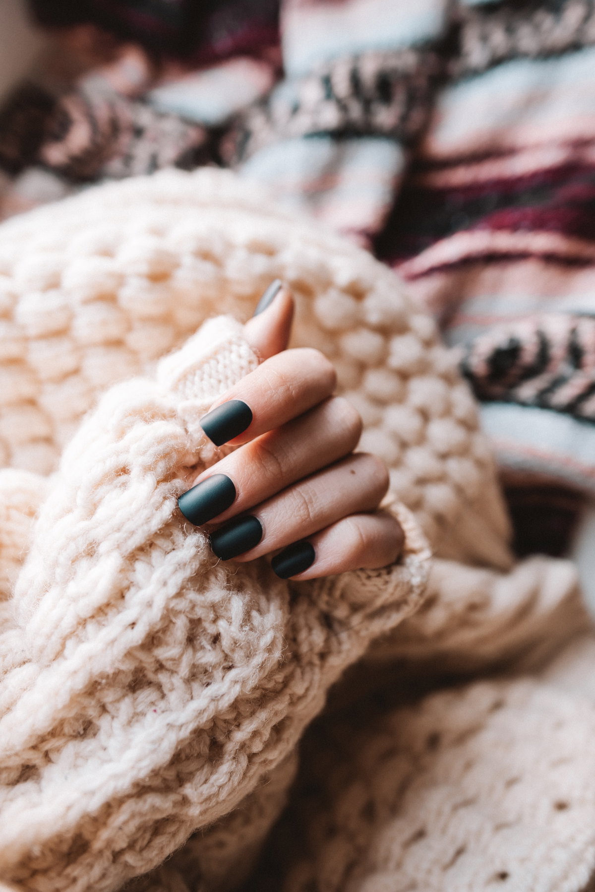 Nageltrend schwarze Nägel