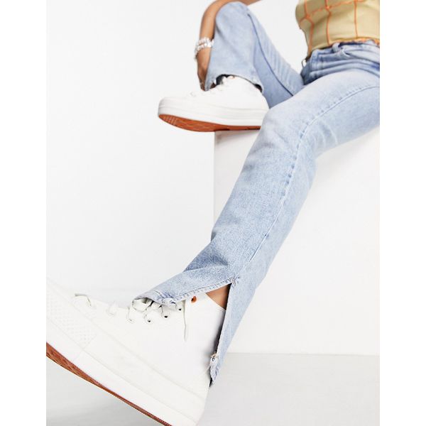 Straight Jeans mit Saumschliltz