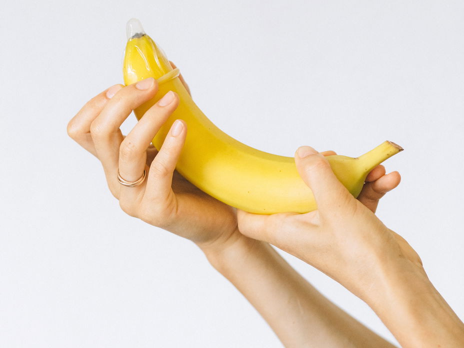 Kondom über Banane