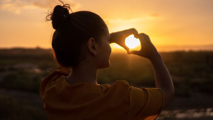 Selbstliebe lernen: Mit diesen Tipps lernst du, dich selbst zu akzeptieren