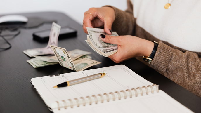Geld sparen 2022: So legst du 1000 Euro in nur 3 Monaten zur Seite