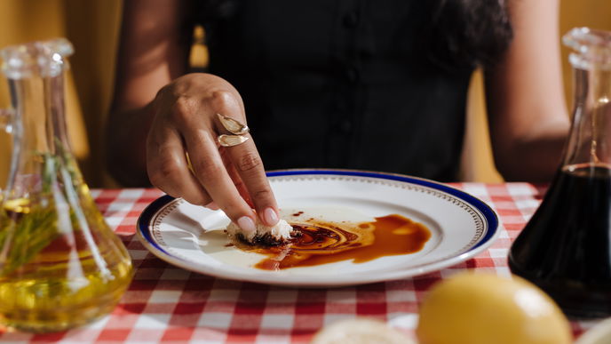 Balsamico Flecken entfernen: Das hilft wirklich!