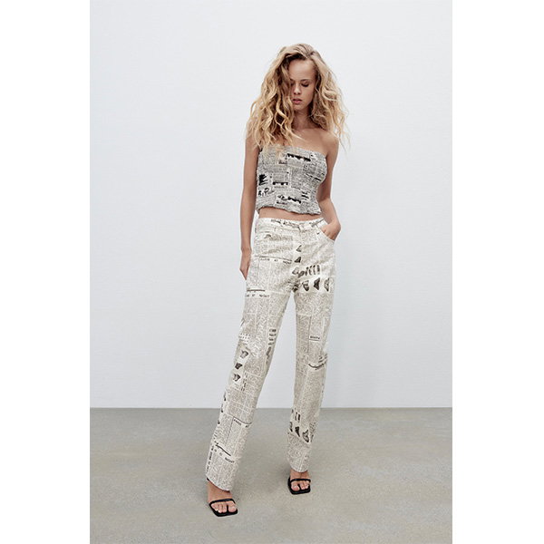 Straight Leg Jeans mit Zeitungspring