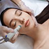 Hydrafacial: Wie die Behandlung funktioniert und was sie bringt