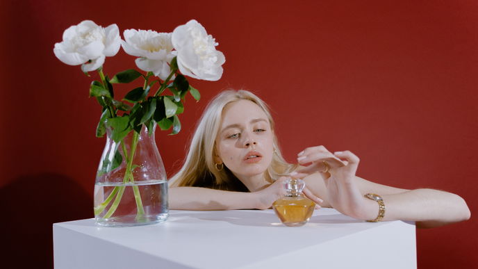 Parfum-Trend 2022: Diese 3 Düfte verleihen dir sofort Selbstbewusstsein