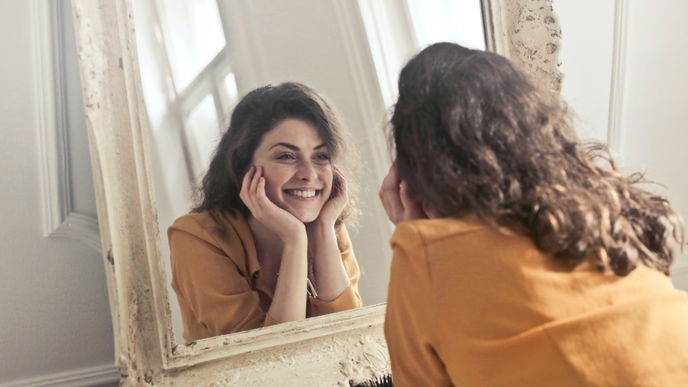 Macht dich das "Lucky Girl Syndrome" wirklich glücklich? Das steckt hinter dem neusten TikTok-Trend