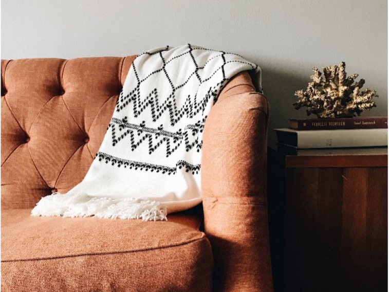 braunes Sofa