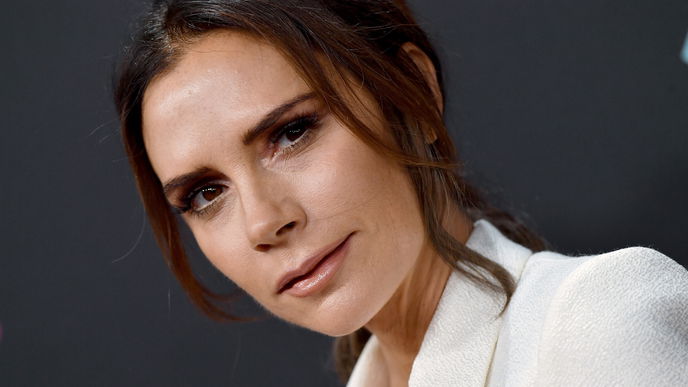 Beauty-Trend 2022: Auf diese 7-Euro-Creme aus der Drogerie schwört Victoria Beckham
