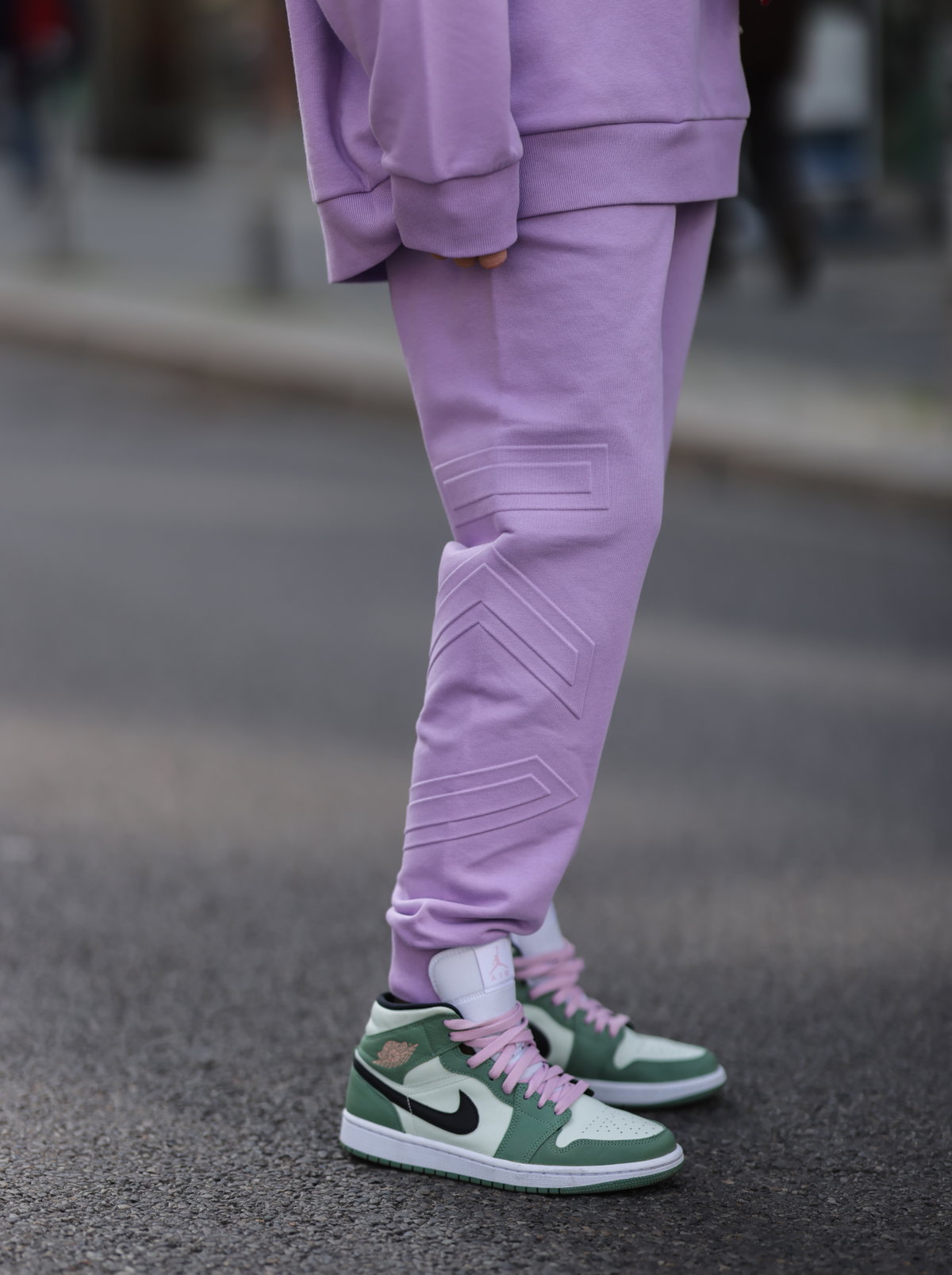 high Top Sneaker Jogginghose