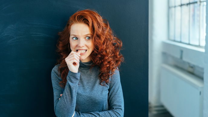 Psychologie: DIESE Charaktereigenschaft haben alle, die an den Nägeln kauen