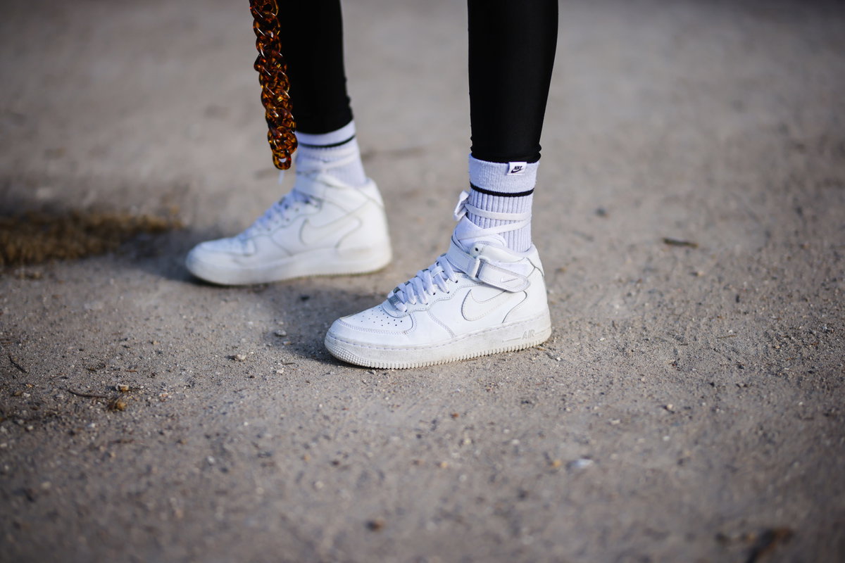 weiße High Top Sneaker Leggings
