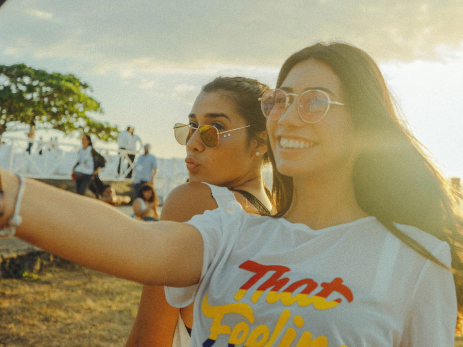 Welche Beauty-Produkte retten dich durch den Fetival-Sommer?