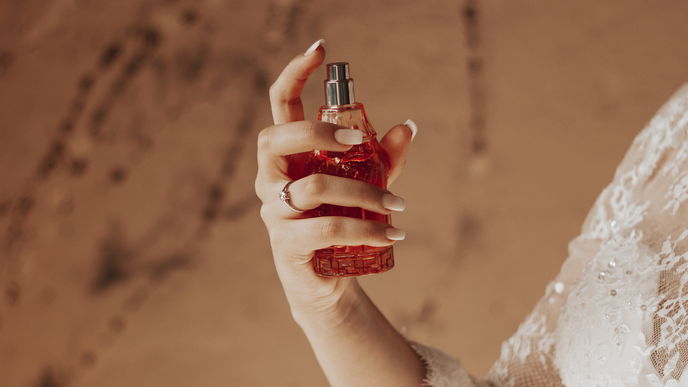 Parfum-Trend 2022: Diese 5 Düfte unter 60 Euro halten den ganzen Tag