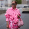 Modetrend 2022: "Bubblegum Pink" ist in! So trägst du den Trend im Sommer
