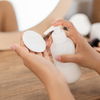 Reinigungsmilch: Das sind die besten Produkte für jeden Hauttyp