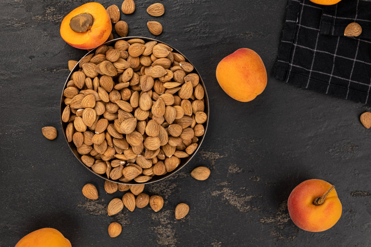 Aprikosenkerne Snack