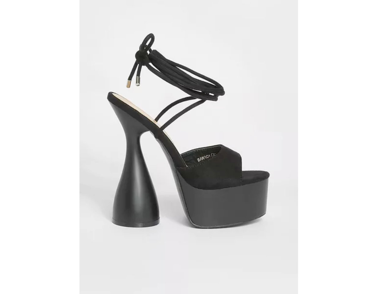 Geschnürte Platform Heels boohoo