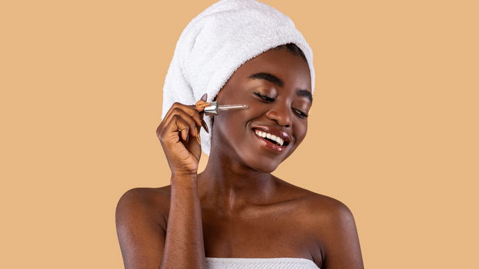 Beauty-Trend 2022: Dieses Drogerie-Cleansing-Oil reinigt porentief – und es kostet unter 10 Euro