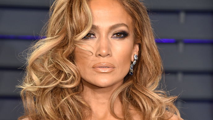 Frisuren-Trend 2022: Gesunde Haare wie Jennifer Lopez - mit dieser günstigen Haarmaske pflegt sie ihre Haare