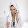 Beauty-Trend 2022: Die TRT-Regel zeigt dir die richtige Reihenfolge in deiner Hautpflege-Routine