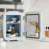 Kosmetik-Kühlschrank: Darum solltest du deine Skincare im Beauty Fridge aufbewahren