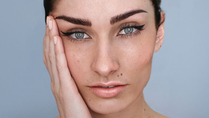 Beauty-Trend 2022: So findest du die perfekte Augenbrauenform für dich