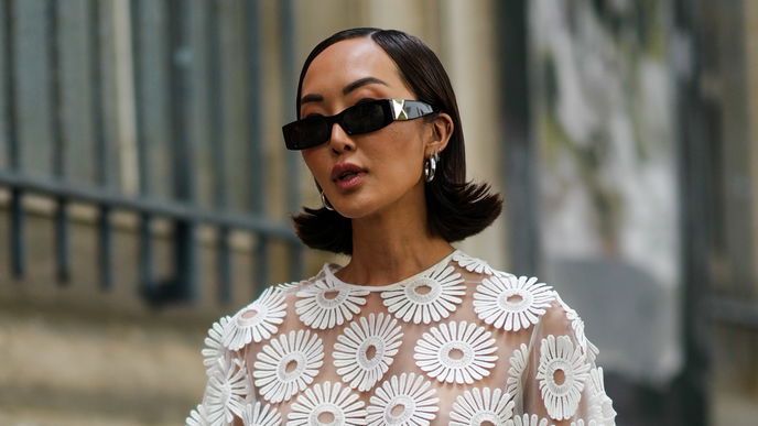 Frisuren-Trend 2022: Der "Blow Out Bob" lässt feine Haare viel voluminöser wirken