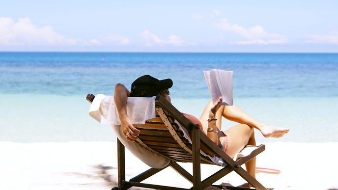 Buch-Tipp 2022: Das sind die 3 besten Bücher für einen Tag am Meer