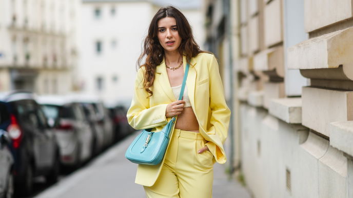 Mode-Trend 2022: "Butter Yellow" ist die schönste Farbe für den Sommer