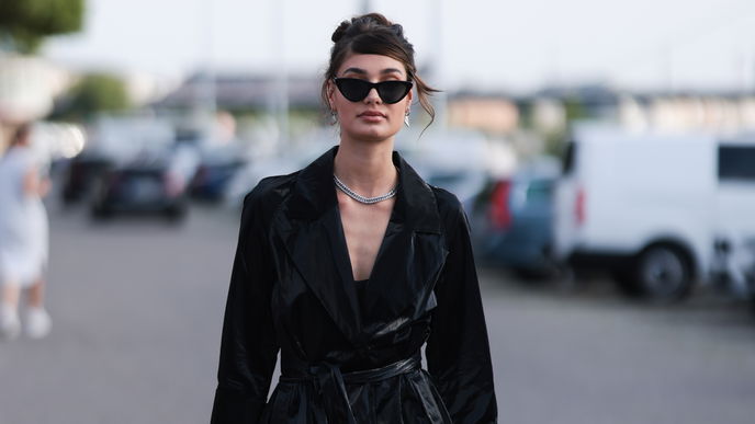 Mode-Trend 2022: Alternative Kleidung im Büro – So funktioniert der "Corporate Goth"-Look