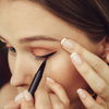 Beauty-Trend 2022: 5 wasserfeste Eyeliner unter 5 Euro