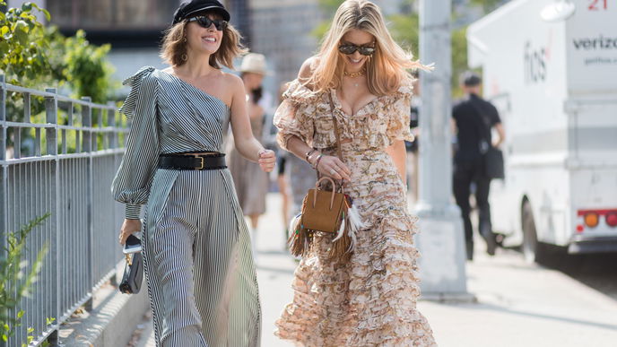 3 feminine Kleidermodelle, die wir diesen Frühling überall sehen