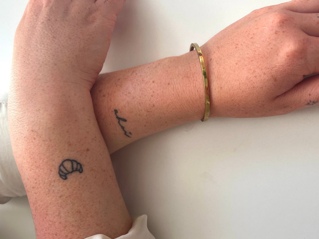 Handpoke Tattoo vs. Maschinen Tattoo