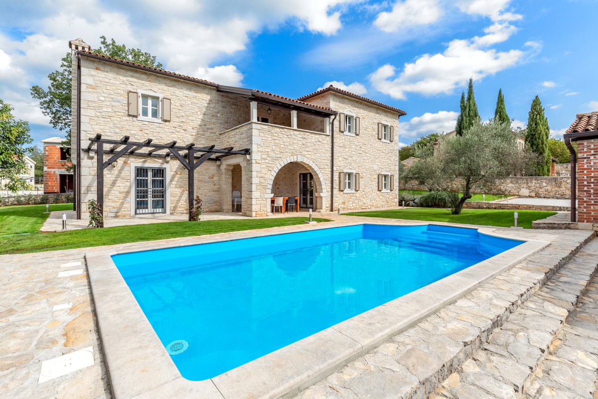 Ferienwohnung mit Pool
