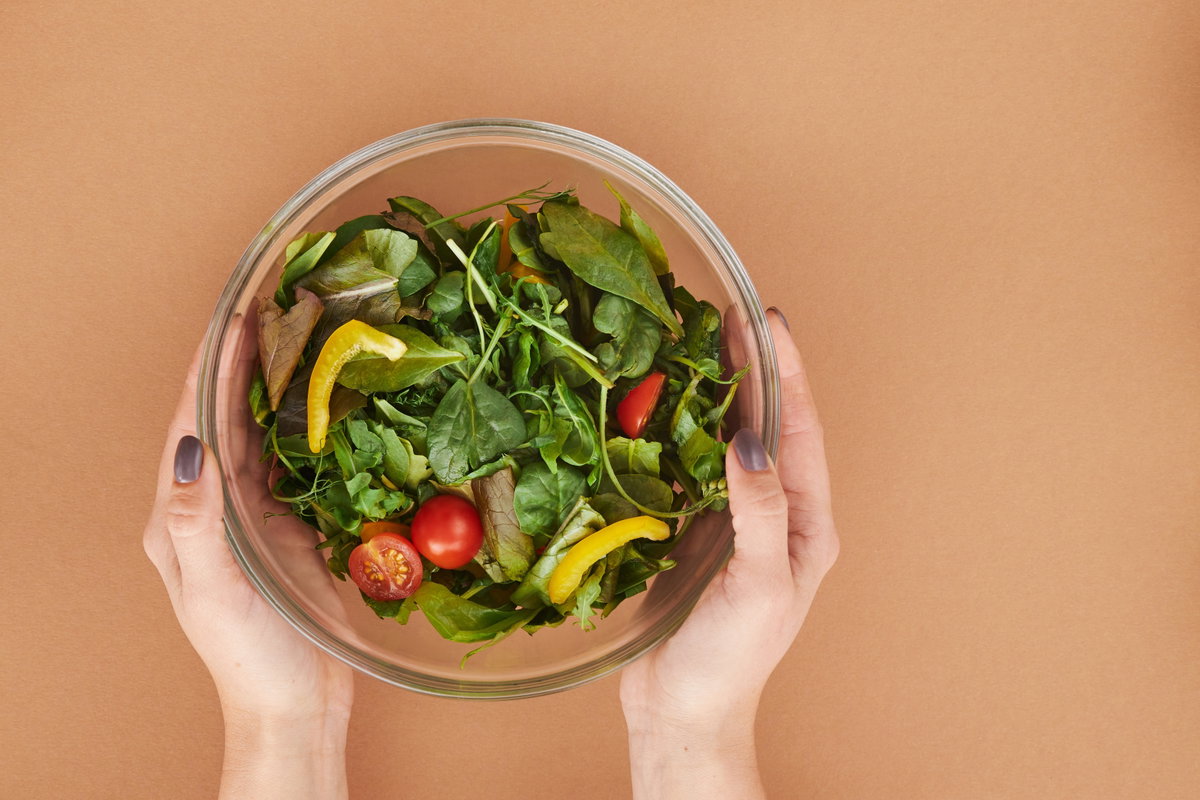 Salat mit Tomaten