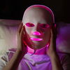 LED-Maske: Lichttherapie für reine Haut? Das steckt wirklich dahinter