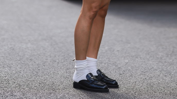 Schuh-Trend 2022: Normcore Schuhe sind perfekt fürs Office