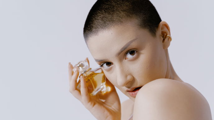 Parfum-Tipp 2022: 3 Fehler, die du beim Tragen und Kaufen von Parfum vermeiden solltest