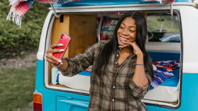 Urlaub 2022: 4 Reise-Influencer, denen du diesen Sommer folgen musst