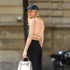 Mode-Trend 2022: Dekolleté ist out! Im Sommer tragen wir jetzt Rückenausschnitt