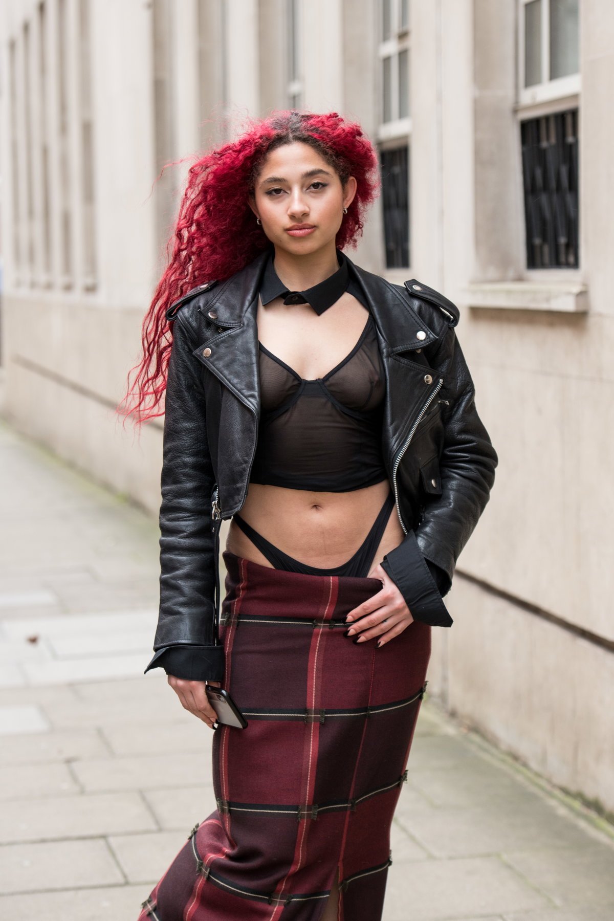 Streetstyle-Foto mit Tanga-Blitzer