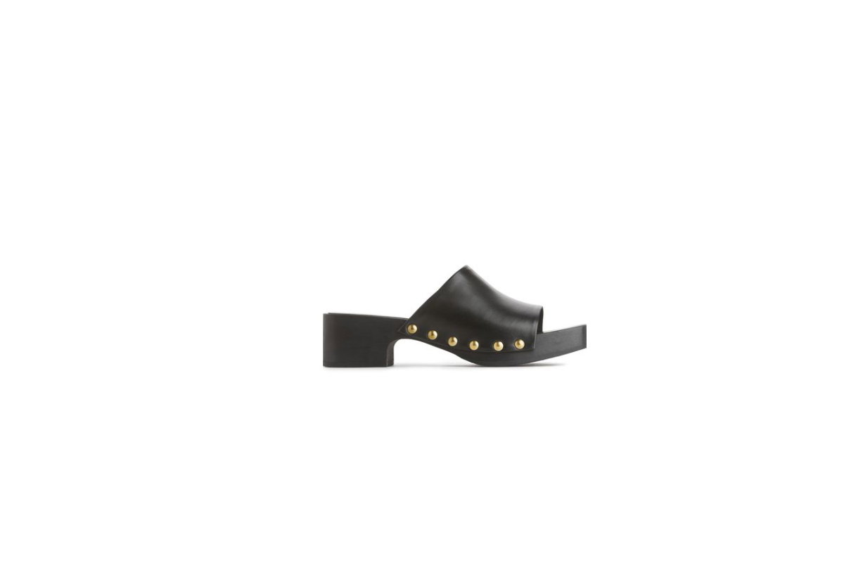 Clogs mit Absatz