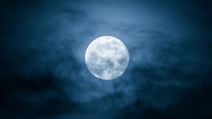 Noch durch den Wind? 3 Sternzeichen hat der letzte Vollmond besonders getroffen