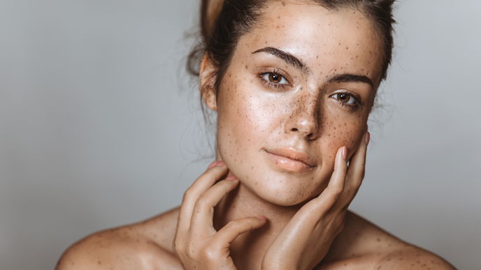 Beauty-Trend 2022: 4 Hautpflege-Tricks für ein besseres Hautbild – und sie kosten nichts!