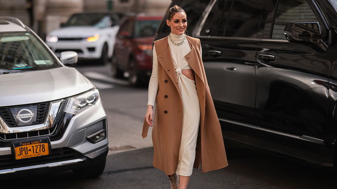 Modetrend 2022: Dieser einfache Trick wertet jedes Kleid sofort auf