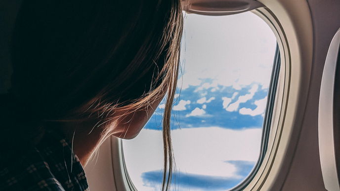 Reisen 2022: Diese Beauty-Produkte dürfen im Handgepäck nicht fehlen