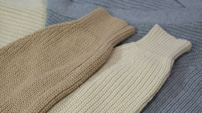 Kaschmir-Pullover waschen: So pflegst und wäschst du die feine Wolle