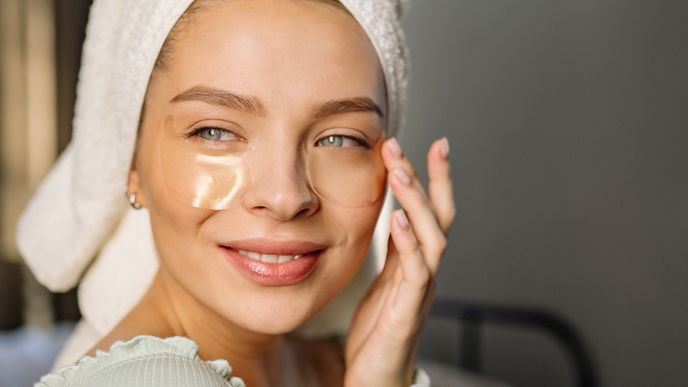 Beauty-Trend 2022: Diese Drogerie-Augenpads unter 1 Euro sind die Wunderwaffe gegen müde Augen
