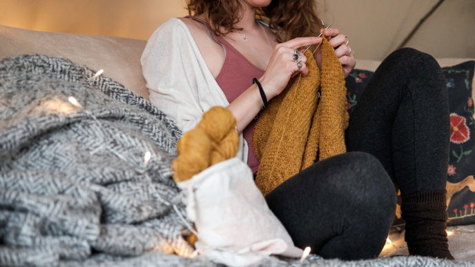 Bye Bye Stress: Deswegen ist Stricken so gut für unsere Mental Health